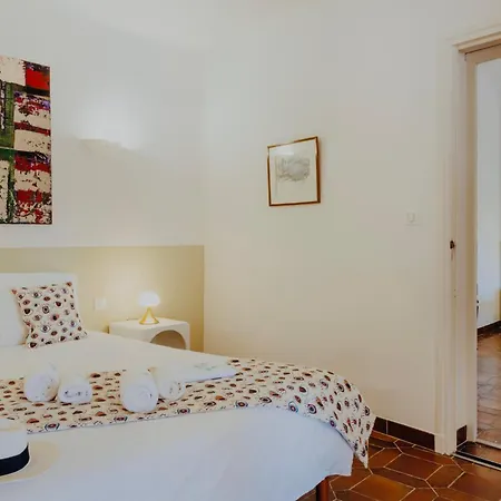 Ξενοδοχείο Balamb Garden A Cinarchesa