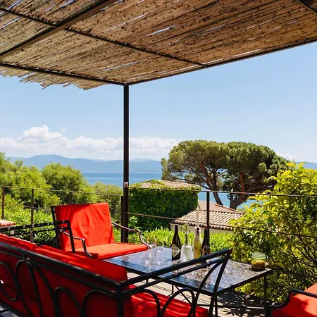 Balamb Garden A Cinarchesa Αζάτσιο