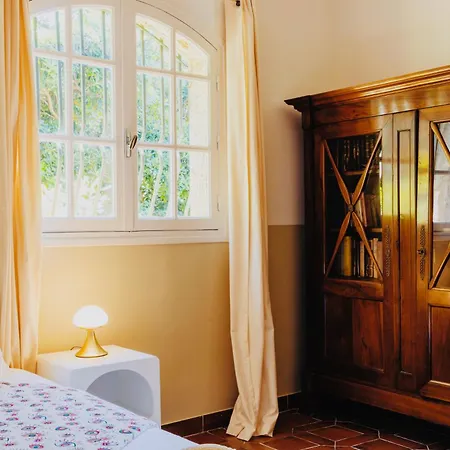 Balamb Garden A Cinarchesa Αζάτσιο