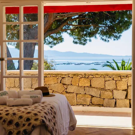 Balamb Garden A Cinarchesa 4* Αζάτσιο