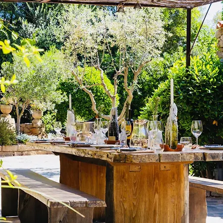 Balamb Garden A Cinarchesa 4* Αζάτσιο