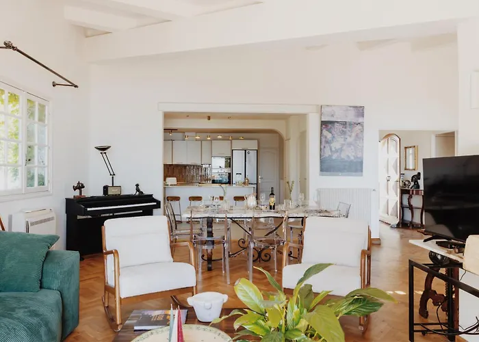 Balamb Garden A Cinarchesa Ajaccio (Corsica)