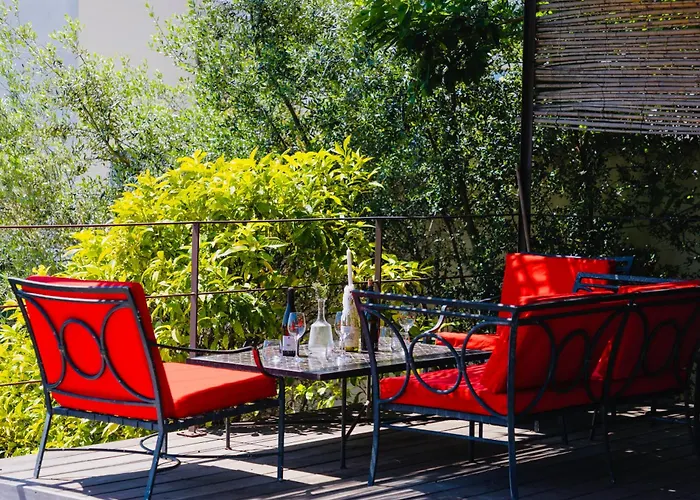 Balamb Garden A Cinarchesa 4* Ajaccio (Corsica)