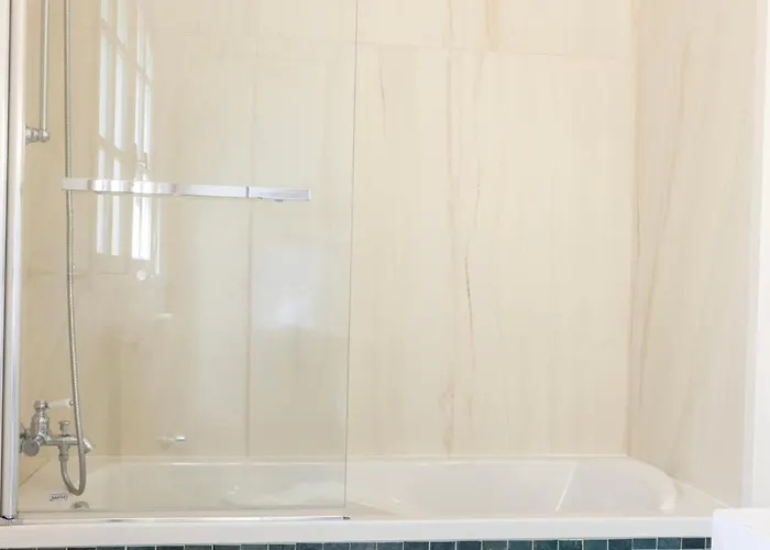 Balamb Garden A Cinarchesa Hotel