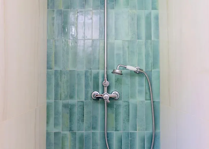 Otel Balamb Garden A Cinarchesa 4*