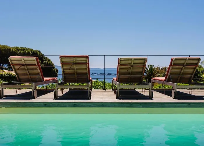 Balamb Garden A Cinarchesa Otel Ajaccio (Corsica)